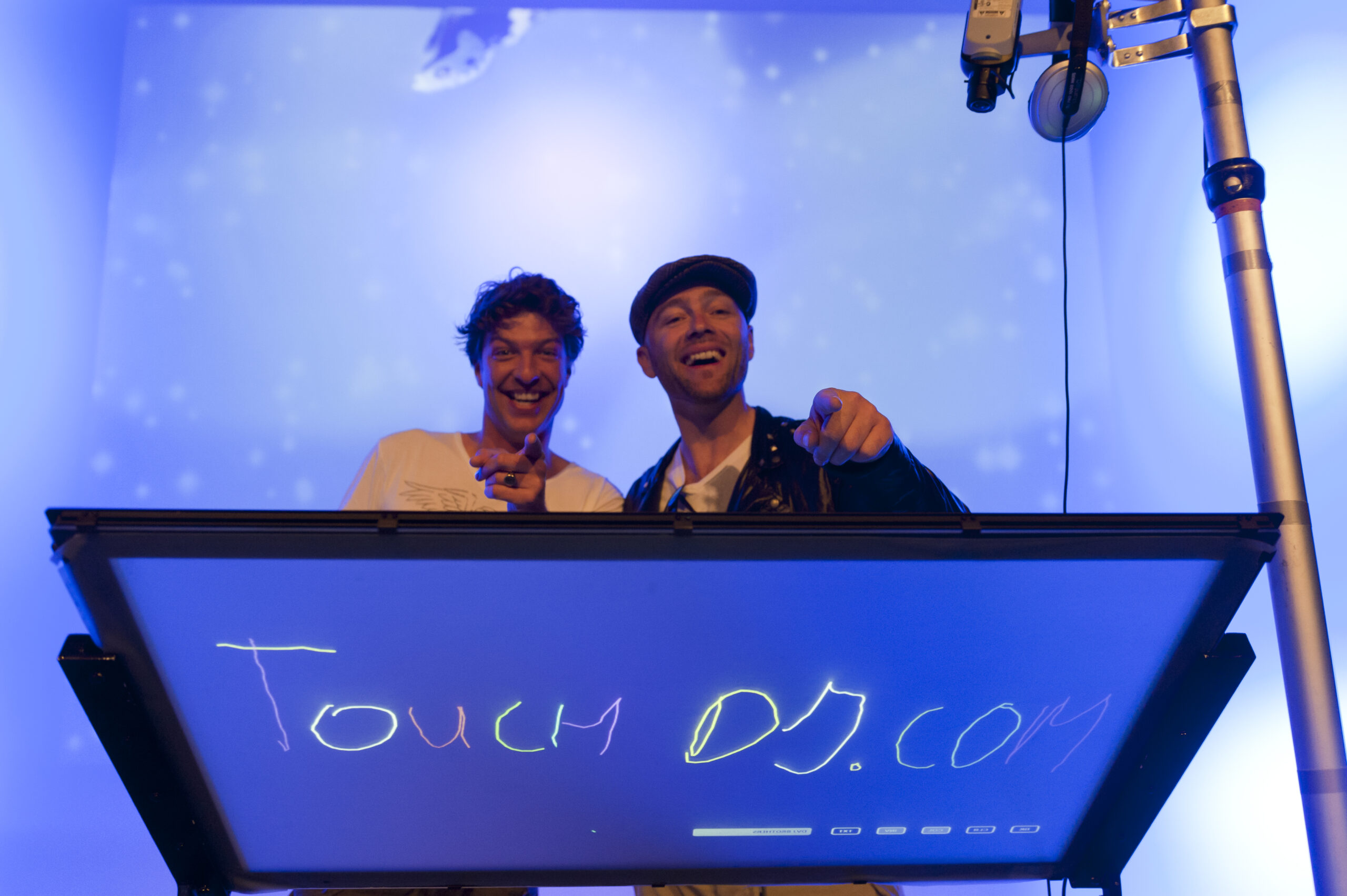 Je bekijkt nu Touch-DJ